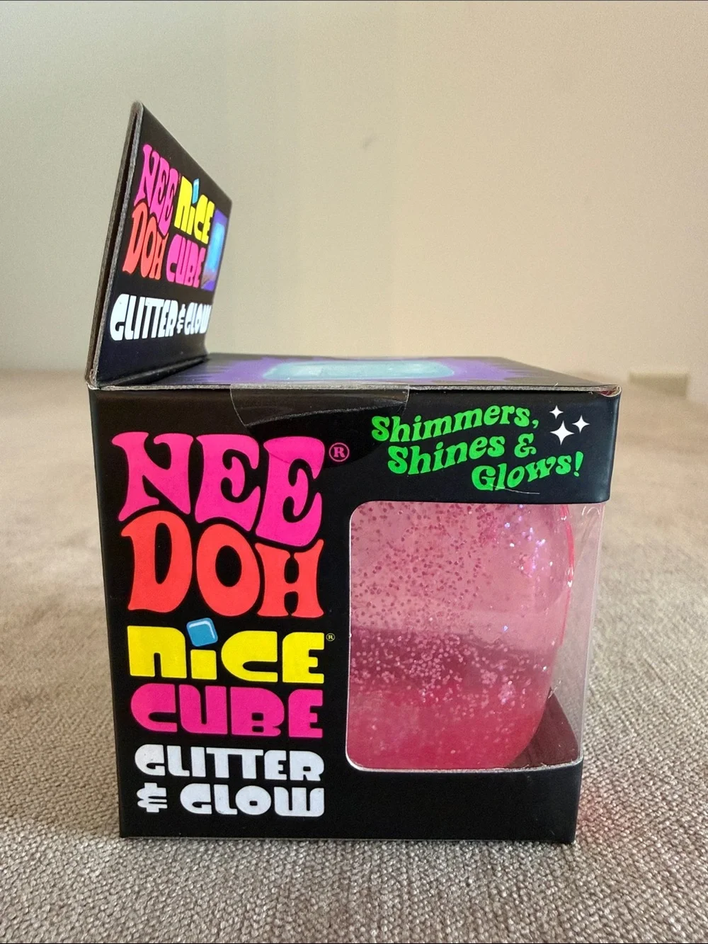 NeeDoh Nice Cube Glitter & Glow Super Solid Squish! - Pink